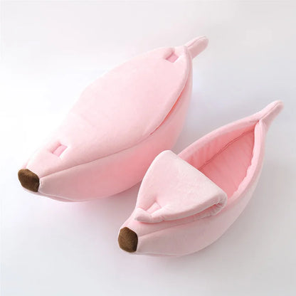 Banana-Shaped Cat and Dog Bed – A Soft and Warm Home