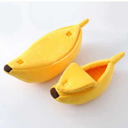 Banana-Shaped Cat and Dog Bed – A Soft and Warm Home