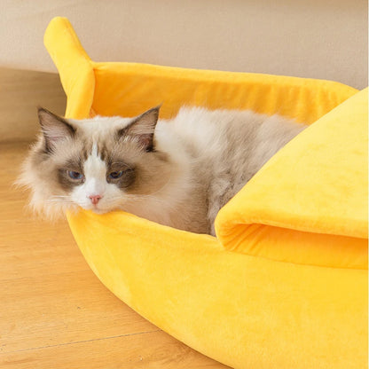 Banana-Shaped Cat and Dog Bed – A Soft and Warm Home